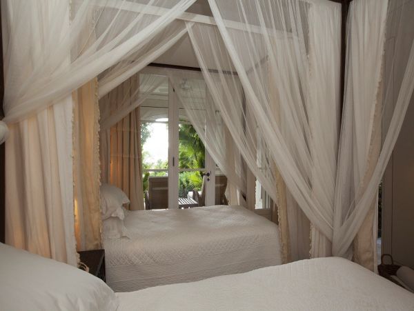 St. Barts Home 974838