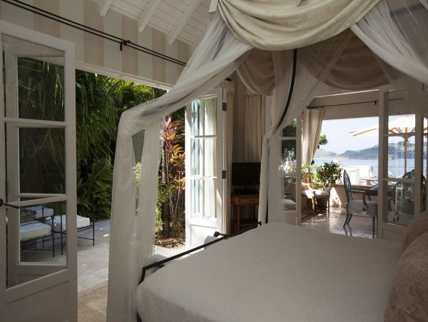 St. Barts Home 974838