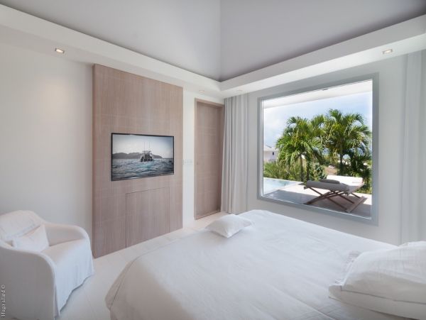 St. Barts Home 974839