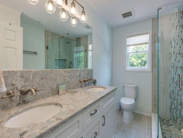 Luxurious Palma Sola Bay Vacation Home - Private Pool & Dock