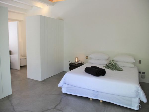 St. Barts Home 974843