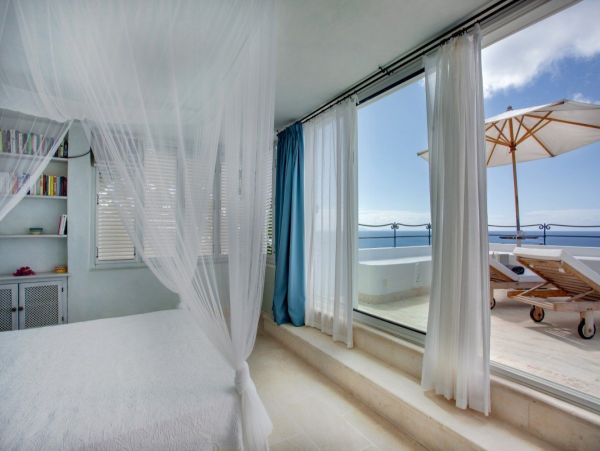 St. Barts Home 974844