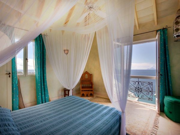 St. Barts Home 974844