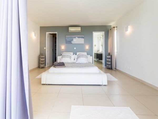 St. Barts Home 974852