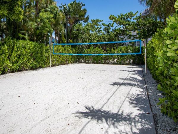 Right On The Beach 4 Bedroom Home on Fort Myers Beach
