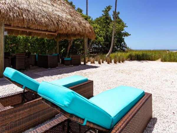 Right On The Beach 4 Bedroom Home on Fort Myers Beach