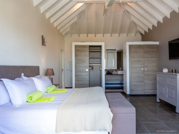 St. Barts Home 974878