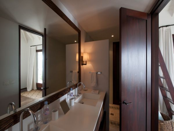 St. Barts Home 974887