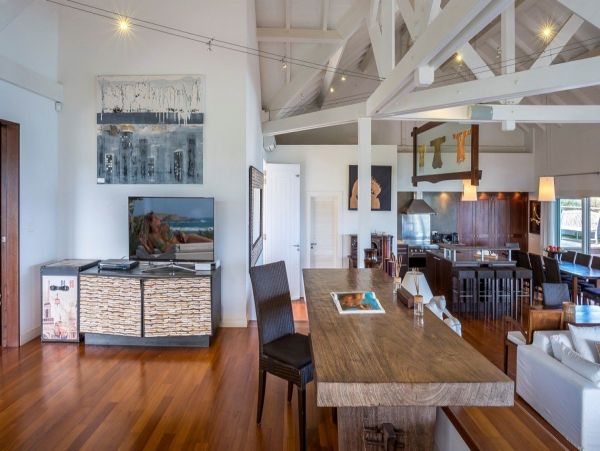 St. Barts Home 974889