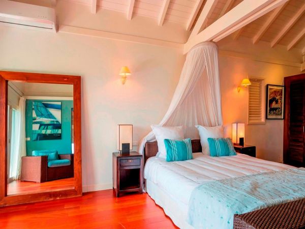 St. Barts Home 974889