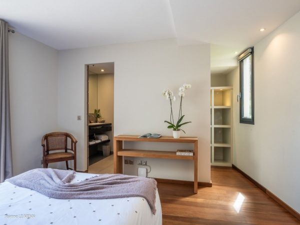 St. Barts Home 974894