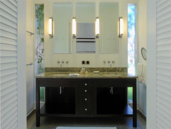 St. Barts Home 974897