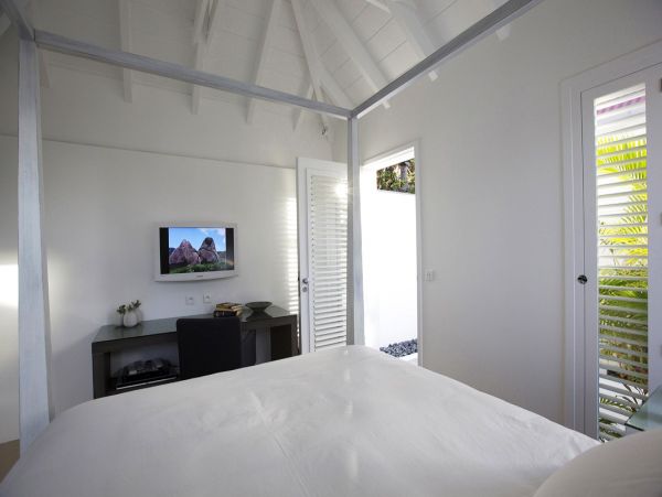St. Barts Home 974901