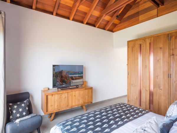 St. Barts Home 974902