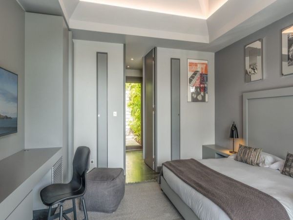 St. Barts Home 974904