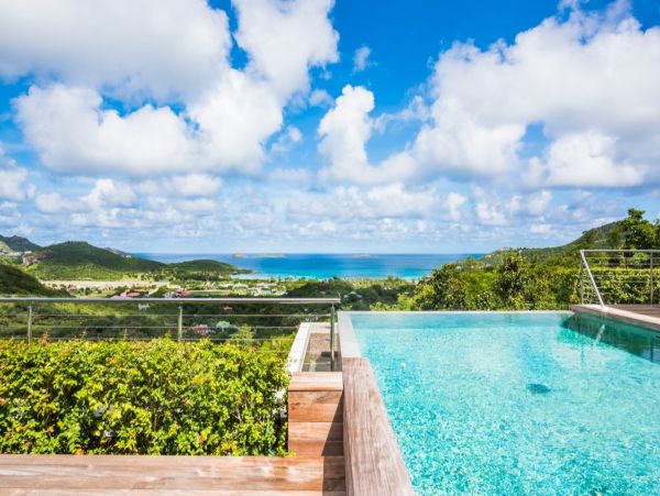 St. Barts Home 974906
