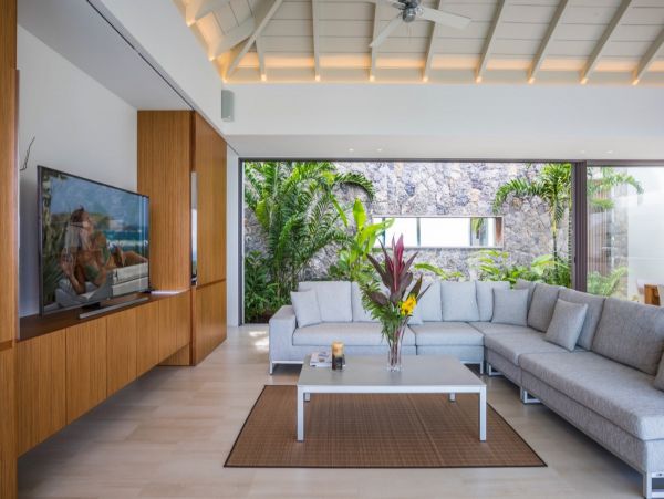 St. Barts Home 974906