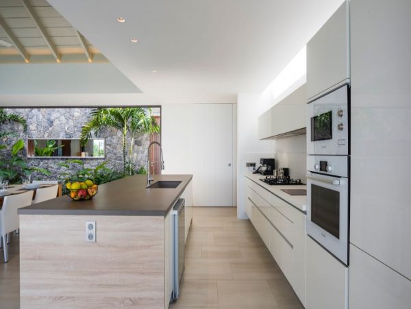 St. Barts Home 974906