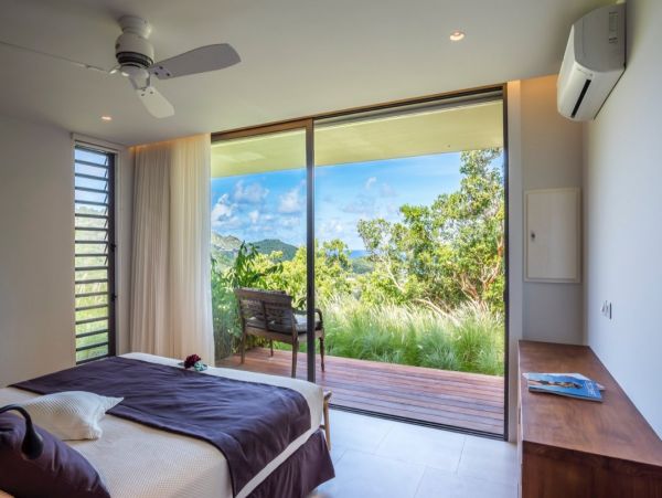 St. Barts Home 974906