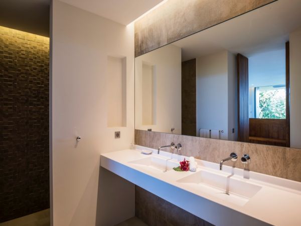 St. Barts Home 974906