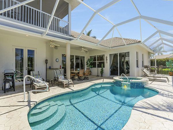 Luxurious Marco Island Pool Home