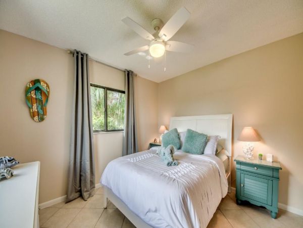Cape Coral Pool Home Great location & Amenities