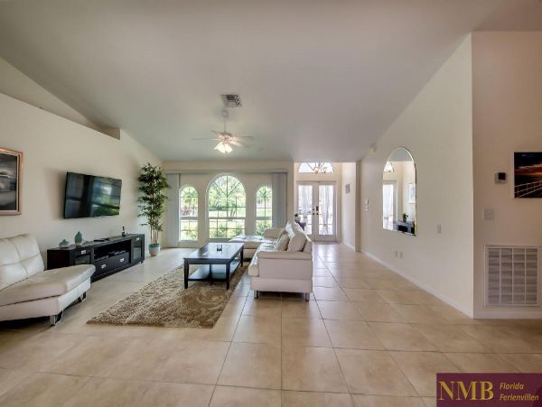 Cape Coral Home 974933