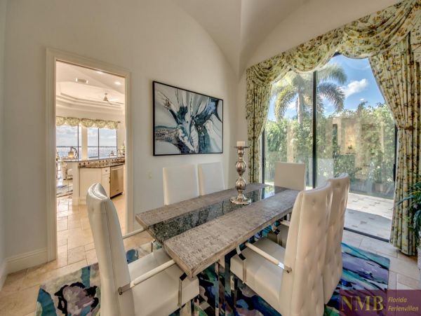 Cape Coral Home 974935