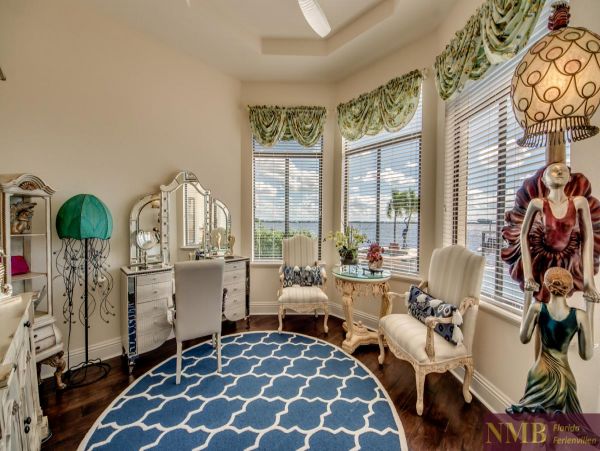 Cape Coral Home 974935
