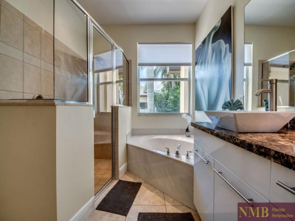 Cape Coral Home 974942