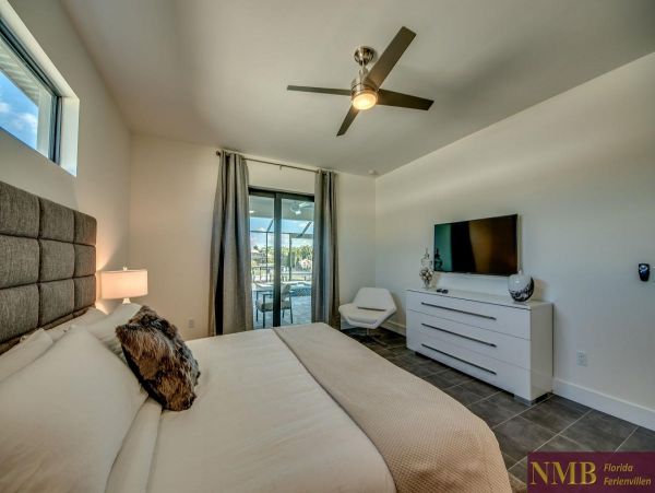 Cape Coral Home 974946