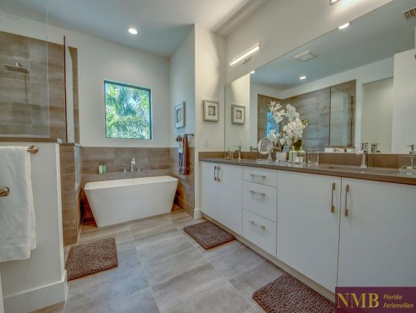 Cape Coral Home 974946