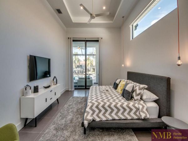 Cape Coral Home 974950