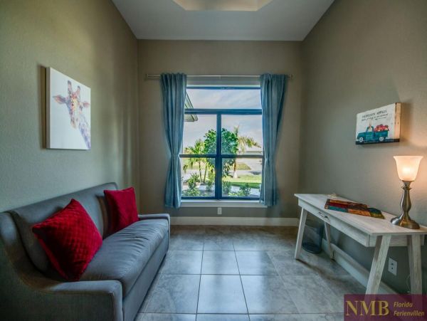 Cape Coral Home 974959
