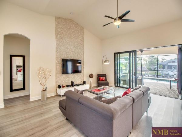 Cape Coral Home 974963