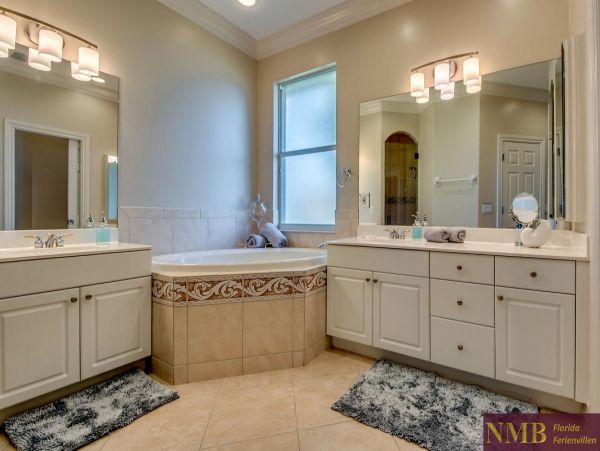 Cape Coral Home 974969