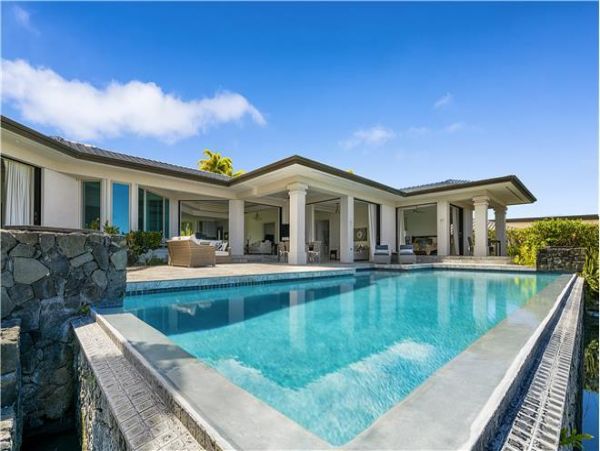 Unforgettable Vacation Rental with 3 Bedrooms & Great Views