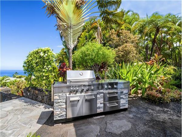 Unforgettable Vacation Rental with 3 Bedrooms & Great Views