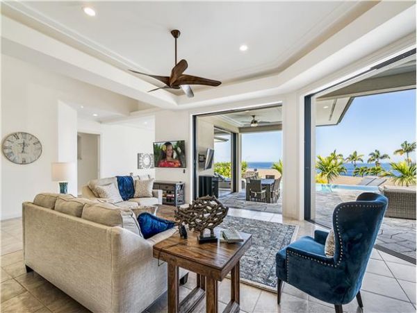 Unforgettable Vacation Rental with 3 Bedrooms & Great Views