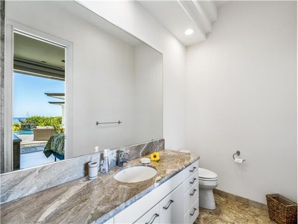 Unforgettable Vacation Rental with 3 Bedrooms & Great Views