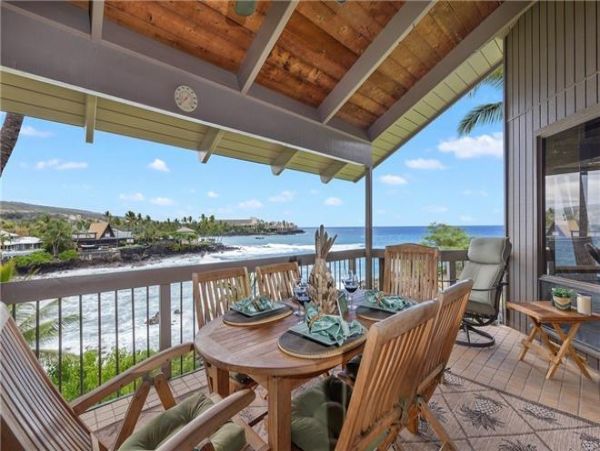 Kona Condo with 3 Bedroom