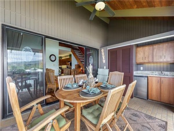 Kona Condo with 3 Bedroom