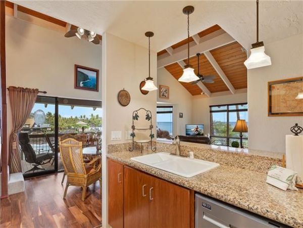 Kona Condo with 3 Bedroom