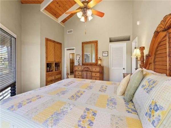 Kona Condo with 3 Bedroom