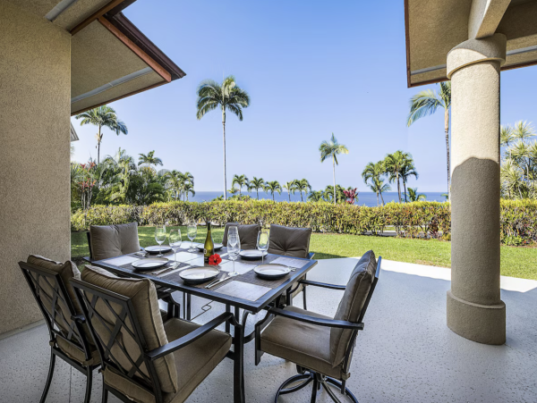 Pure Luxury Three Bedroom Villa Oceanfront