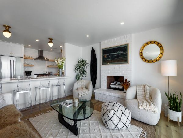 Carpinteria Oceanfront 2 Bedroom Luxury Home
