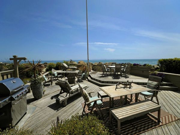 On Beach Carlpinteria Vacation Home Two Bedroom