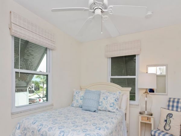 Fort Myers Vacation Pool Home Walk to Beach Three Bedroom