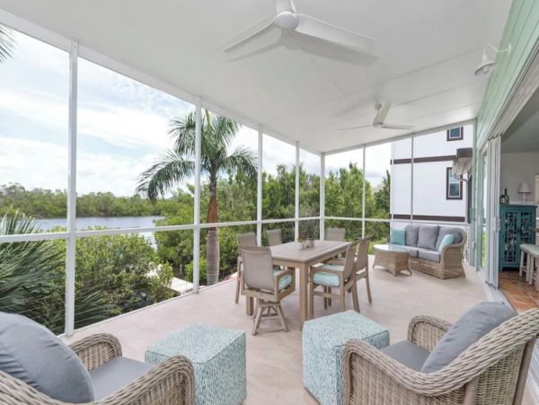 Fort Myers Vacation Pool Home Walk to Beach Three Bedroom