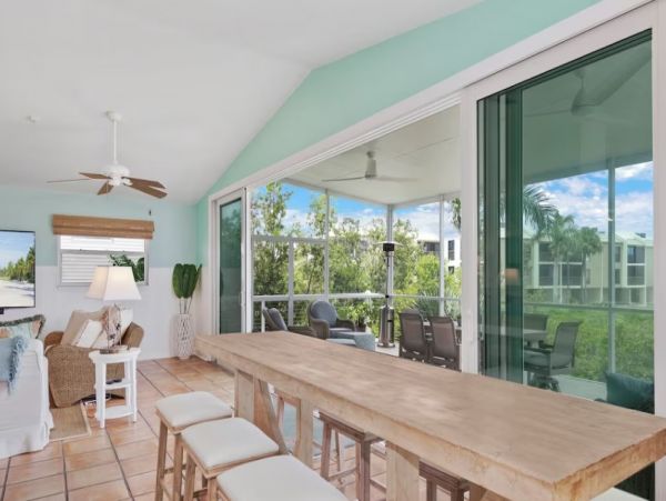 Fort Myers Vacation Pool Home Walk to Beach Three Bedroom